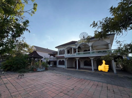 ផ្ទលក់