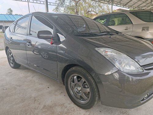 រថយន្តនេះខ្ញុំជិះដោយផ្ទាល់ខ្លួនដោយសារត្រូវការលុយបង្វិលរកសុី