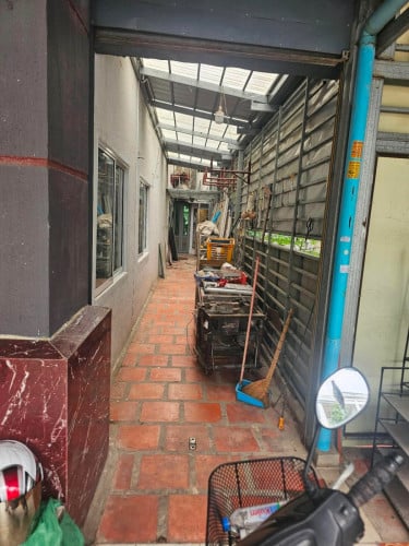 ផ្ទះល្វែង(កែង)ពិភពថ្មីចំការដូង 2ជាន់កន្លះ(17ម៉ឺន)ប្រញាប់លុយ