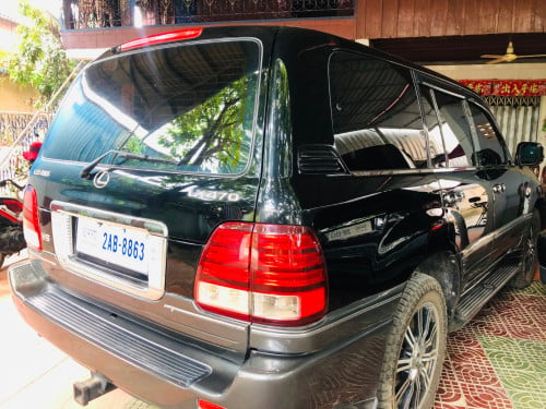 ឡានលក់ឆ្នាំ 2000 ថ្មីសំណុំហ្សីនអត់ធ្លាប់ប្រើហ្គាស់