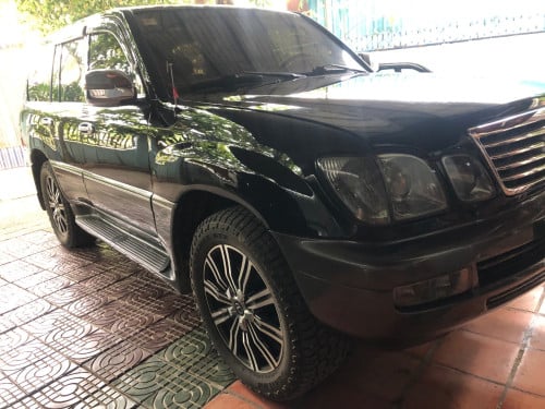 ឡានលក់ឆ្នាំ 2000 ថ្មីសំណុំហ្សីនអត់ធ្លាប់ប្រើហ្គាស់