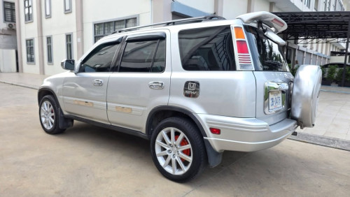 លក់ CRV ឆ្នាំ 99 ប៉ុងS