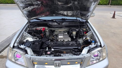 លក់ CRV ឆ្នាំ 99 ប៉ុងS
