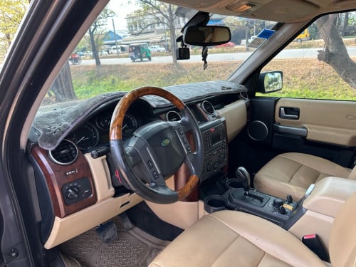 ឡានលក់ Land Rover Discovery ឆ្នាំ2005 V6 ម៉ាស៊ូត ឡាននៅសំណុំសុីនទាំងអស់