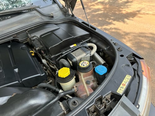 ឡានលក់ Land Rover Discovery ឆ្នាំ2005 V6 ម៉ាស៊ូត ឡាននៅសំណុំសុីនទាំងអស់