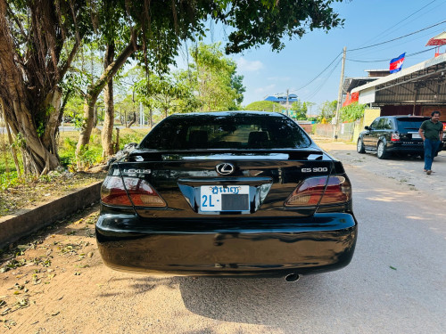 ឡានលក់ Lexus Es300 ឆ្នាំ2003 សាំងសុទ្ឋសំណុំសុីន
