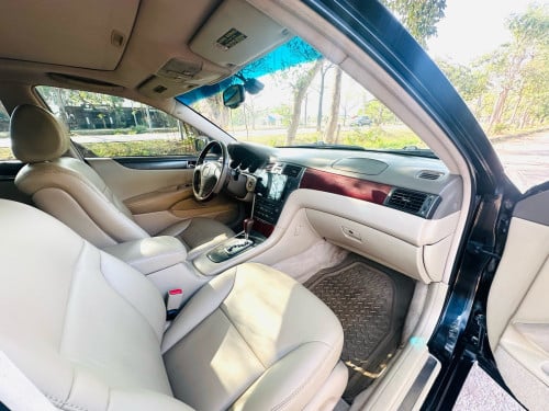 ឡានលក់ Lexus Es300 ឆ្នាំ2003 សាំងសុទ្ឋសំណុំសុីន