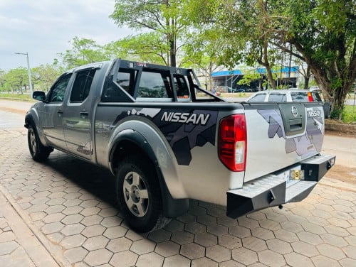ឡានលក់ Nissan frontier ឆ្នាំ2007 ប៉ុង2 អូតូកាប់ពីតាស់ ទ្រុងវែង បំពាក់ហ្គាសហើយស្រាប់