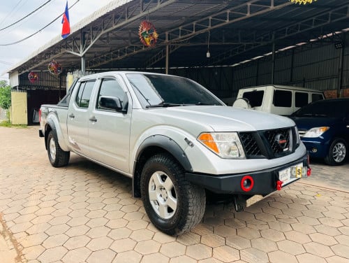 ឡានលក់ Nissan frontier ឆ្នាំ2007 ប៉ុង2 អូតូកាប់ពីតាស់ ទ្រុងវែង បំពាក់ហ្គាសហើយស្រាប់