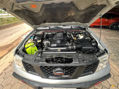 ឡានលក់ Nissan frontier ឆ្នាំ2007 ប៉ុង2 អូតូកាប់ពីតាស់ ទ្រុងវែង បំពាក់ហ្គាសហើយស្រាប់
