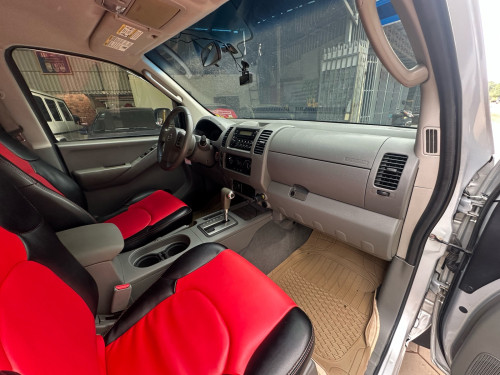 ឡានលក់ Nissan frontier ឆ្នាំ2007 ប៉ុង2 អូតូកាប់ពីតាស់ ទ្រុងវែង បំពាក់ហ្គាសហើយស្រាប់