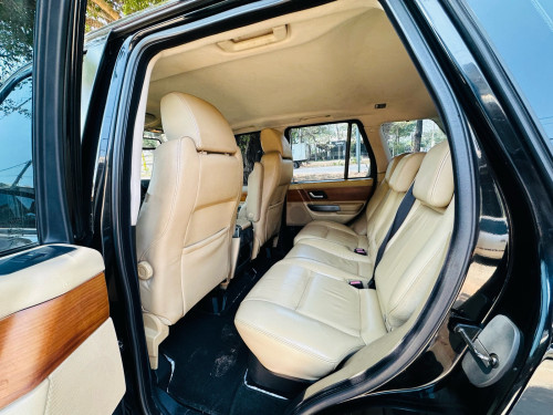 ឡានលក់ Rang Rover Sport ឆ្នាំ2005 V6 ម៉ាស៊ូត តម្លើងបូមធម្មតាហើយស្រាប់