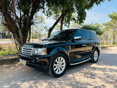 ឡានលក់ Rang Rover Sport ឆ្នាំ2005 V6 ម៉ាស៊ូត តម្លើងបូមធម្មតាហើយស្រាប់