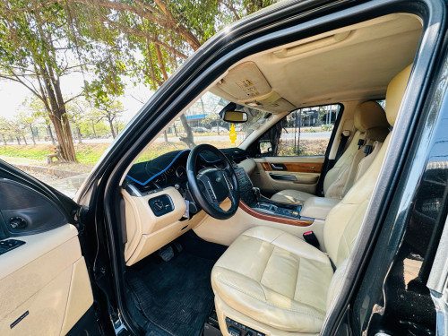 ឡានលក់ Rang Rover Sport ឆ្នាំ2005 V6 ម៉ាស៊ូត តម្លើងបូមធម្មតាហើយស្រាប់