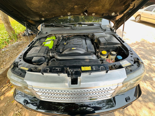 ឡានលក់ Rang Rover Sport ឆ្នាំ2005 V6 ម៉ាស៊ូត តម្លើងបូមធម្មតាហើយស្រាប់