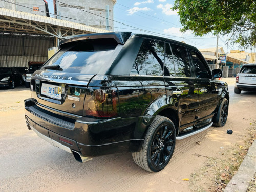 ឡានលក់ Rang Rover Sport ឆ្នាំ2006 up 2012 V6 ម៉ាស៊ូត តម្លើងបូមធម្មតាហើយស្រាប់