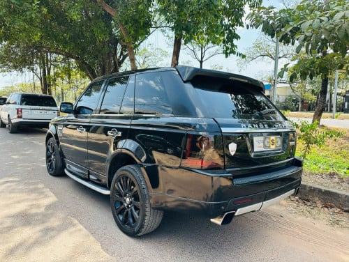 ឡានលក់ Rang Rover Sport ឆ្នាំ2006 up 2012 V6 ម៉ាស៊ូត តម្លើងបូមធម្មតាហើយស្រាប់
