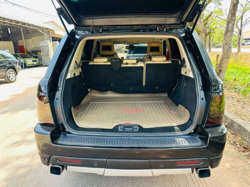 ឡានលក់ Rang Rover Sport ឆ្នាំ2006 up 2012 V6 ម៉ាស៊ូត តម្លើងបូមធម្មតាហើយស្រាប់