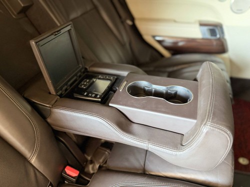 ឡានលក់ Rang Rover Vogue ឆ្នាំ2013 full option V6 ម៉ាស៊ូត ឡាននៅស្អាត សំណុំ