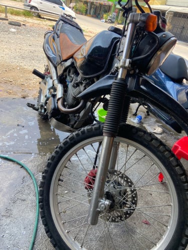 ម៉ូតូ SL