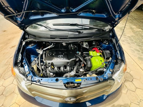 ឡានលក់ Toyota scion ឆ្នាំ2005 ឡាននៅស្អាត ថ្មី ជិះស្រួល
