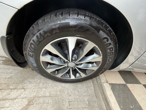 💰មានសេវាកម្មបង់រំលស់100% បង់120$-250$🚗KIA CARNIVAL  2016 V6  Full option  ប្រើសាំង