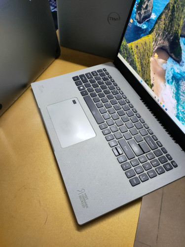 💻✨ Acer Aspire Vero AV15-51-53 – Eco Friendly & Powerful Performance ✨💻 Price: 350$
