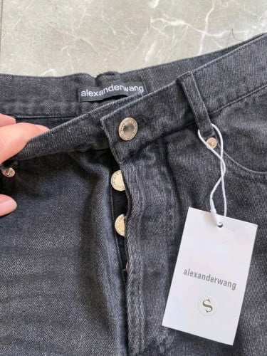 🔥【亚历山大王 AW 弯刀牛仔裤】🔥【ខោខូវប៊យ Alexander Wang AW ម៉ូតកោង】