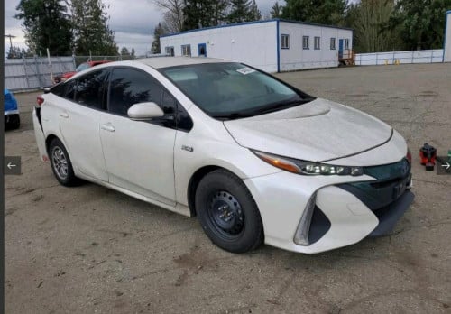 🚗ETA ថ្ងៃ19 ខែ6 នេះ​ Prius Prime 2017 បែកបេះដូង សោរ2គ្រាប់ កក់មុនតំលៃពិសេសជូន