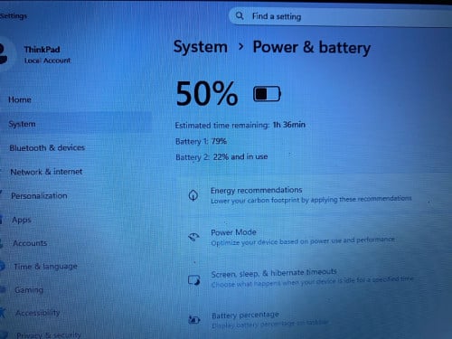 13inch Lenovo X250 i5 5th gen 8gb ssd 256gb dual battery