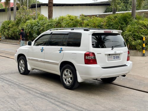 2006 Toyota Highlander V4 កៅអី3ជួរ ម៉ាញែតMC