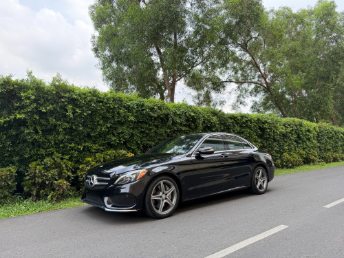 2015 Mercedes-Benz C300 AMG Line