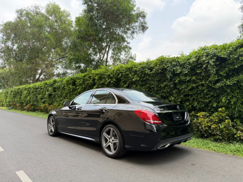 2015 Mercedes-Benz C300 AMG Line