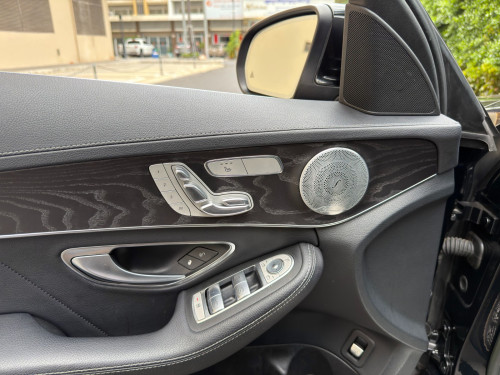 2015 Mercedes-Benz C300 AMG Line