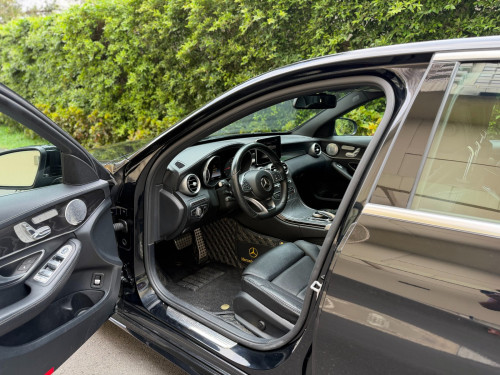 2015 Mercedes-Benz C300 AMG Line