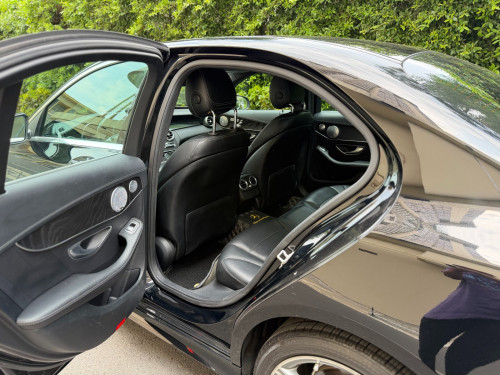 2015 Mercedes-Benz C300 AMG Line