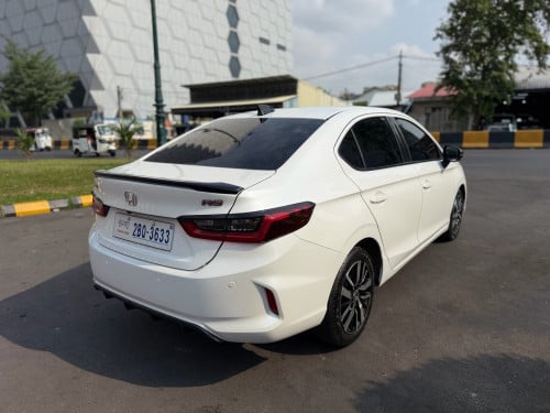2022 Honda City RS (3ម៉ឺន​km) សោ2គ្រាប់​ ម្ចាស់ដេីម