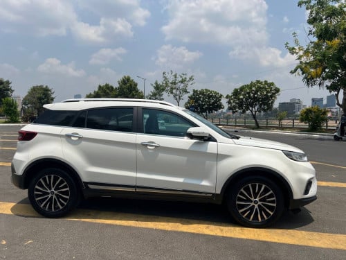 Ford territory 021 (បង់រំលស់100%)