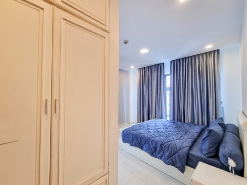 2Bedrooms Serviced Apartment for rent near Toul Kork market