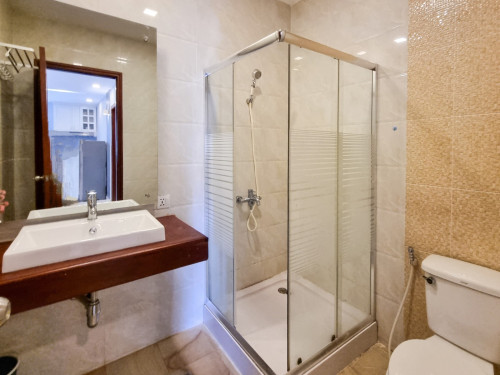 2Bedrooms Serviced Apartment for rent near Toul Kork market