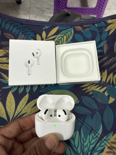 AirPods 4 ANC