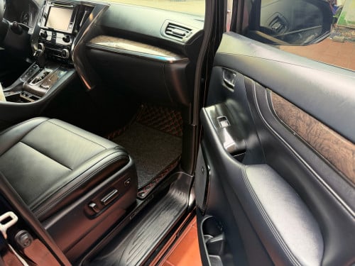 Alphard 018 V6 D.4.S  Executive Lounge ឆ្វេងហ្ស៊ីន ម្ចាស់ដើមទិញថ្មីកេះ