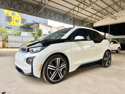 BMW I3 2015 Rex Full Option (សាំង+EV)9ម៉ឺនម៉ាយ