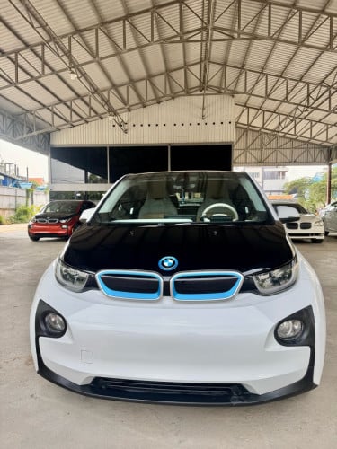 BMW I3 2015 Rex Full Option (សាំង+EV)9ម៉ឺនម៉ាយ
