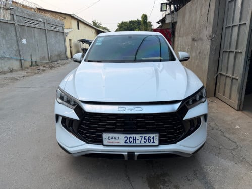 BYD sealion 5