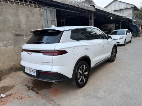 BYD sealion 5