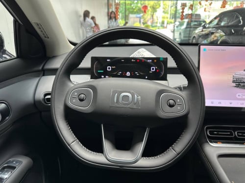 👉Changan Nevo QO5 តម្លៃ18600$ ចរចាខ្លាញ់គោ