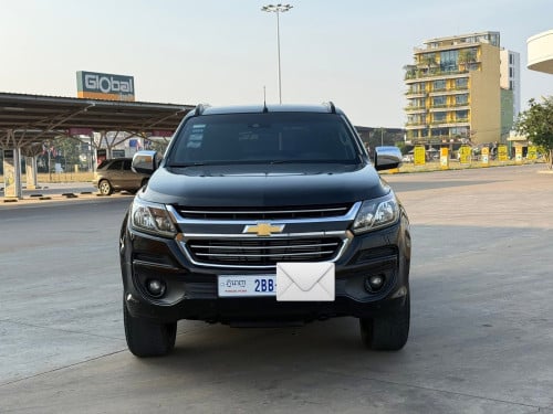 Chevrolet Trailblazer Full option ស៊េរីឆ្នាំ 2019