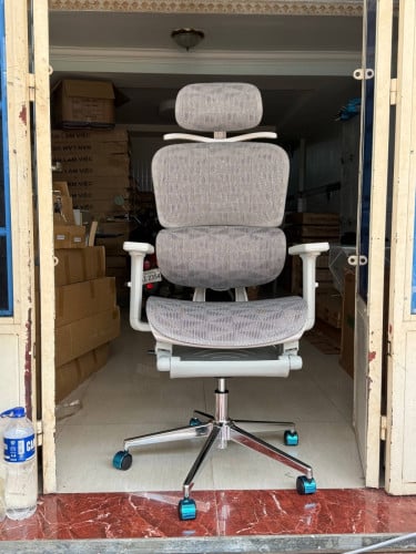 Comfort Ergonomic chair new mode available in stock