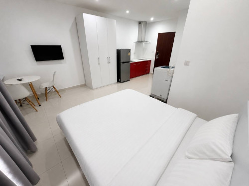 Condo at bkk1 for rent